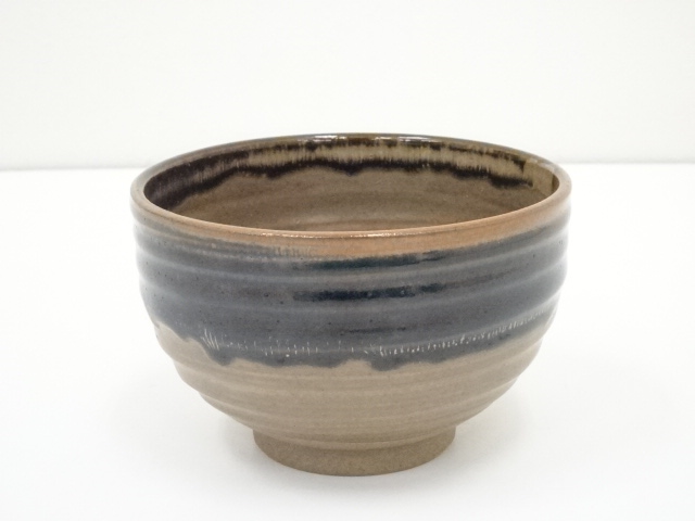 JAPANESE TEA CEREMONY / TEA BOWL CHAWAN / YOHEN GLAZE